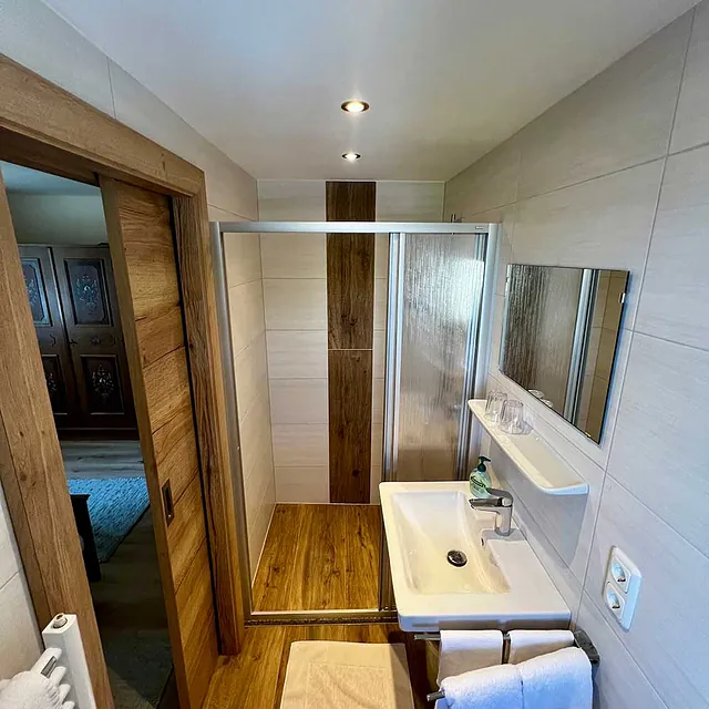 Zimmer PENSION HÖRL